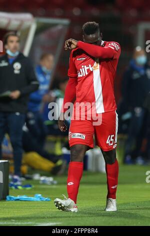 Monza, Italie le 20 mai 2021. Mario Balotelli d'AC Monza réagit comme il est substitué pendant le match de la série B au stade U-Power, Monza. Crédit photo à lire: Jonathan Moscrop/Sportimage crédit: Sportimage/Alay Live News Banque D'Images