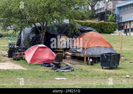 Campement sans-abri, Austin, Texas, Etats-Unis, par James D Coppinger/Dembinsky photo Assoc Banque D'Images