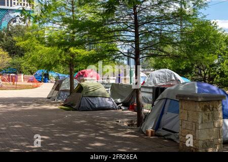 Campement sans-abri, Austin, Texas, Etats-Unis, par James D Coppinger/Dembinsky photo Assoc Banque D'Images