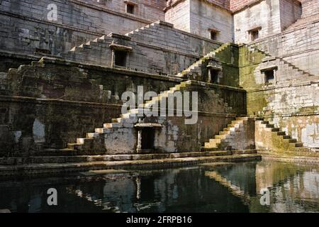 Toorji Ka Jhalra Bavdi steppwell. Jodhpur, Rajasthan, Inde Banque D'Images