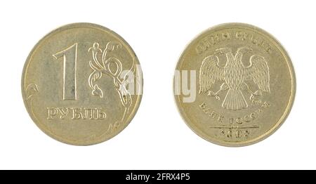 Une vieille pièce de monnaie russe rouillée 1 rouble isolée sur un photo d'arrière-plan blanche Banque D'Images