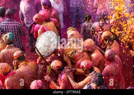 Lathmar Holi 2017 Barsana Nandgaon Vrindavan Festivals à travers l'Inde Festival De couleurs à travers l'Inde Banque D'Images