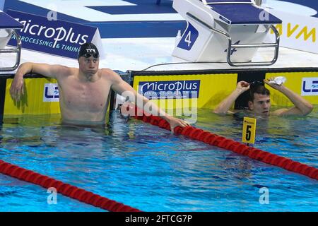 Budapest, Hongrie. 20 mai 2021. Budapest, Hongrie. 20 mai 2021. Thomas Dean de Grande-Bretagne et Martin Malyutine de Russie demi-finale Freestyle 200 M lors des Championnats d'Europe LEN 2021, événement de natation le 20 mai 2021 à Duna Arena à Budapest, Hongrie - photo Laurent Lairys/ABACAPRESS.COM crédit: Abaca Press/Alay Live News Banque D'Images