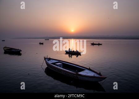 Varanasi Banaras Ghats Assi Ghat Dashwamedh Ghat Manikarnika Ghat Tulsi Ghat Banque D'Images