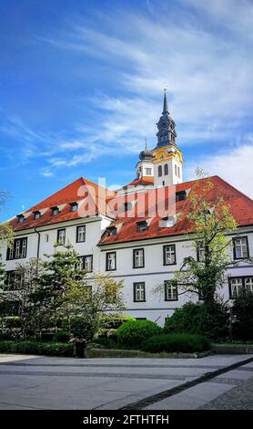 Vue sur le monastère d'Ursuline et l'église de la Sainte Trinité, Ljubljana, Slovénie Banque D'Images