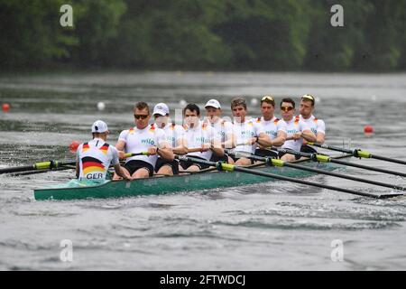 Lucerne, Suisse. 21 mai 2021. Allemagne Achter, Germanyachter, M8, Maenner, huit hommes, De droite: Hannes Ocik, Richard Schmidt, Malte Jakschik, Jakob Schneider, goalben Johannesen, OLAF Roggensac, Lauris Follert, Johannes Weissenfeld, Helmsman Martin Sauer (GER). Action.Race.coupe du monde d'aviron sur le rotsee à Lucerne, aviron, coupe du monde d'aviron, 21 mai 2021 crédit: dpa/Alay Live News Banque D'Images