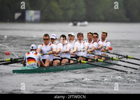 Lucerne, Suisse. 21 mai 2021. Allemagne Achter, Germanyachter, M8, Maenner, huit hommes, De droite: Hannes Ocik, Richard Schmidt, Malte Jakschik, Jakob Schneider, goalben Johannesen, OLAF Roggensac, Lauris Follert, Johannes Weissenfeld, Helmsman Martin Sauer (GER). Action.Race.coupe du monde d'aviron sur le rotsee à Lucerne, aviron, coupe du monde d'aviron, 21 mai 2021 crédit: dpa/Alay Live News Banque D'Images