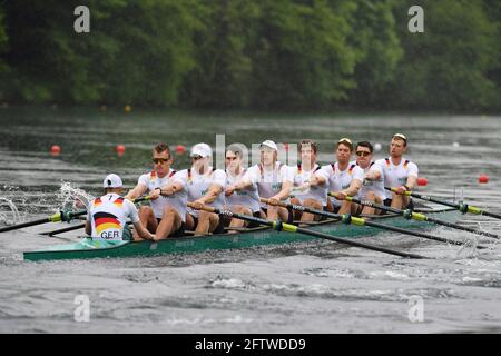 Lucerne, Suisse. 21 mai 2021. Allemagne Achter, Germanyachter, M8, Maenner, huit hommes, De droite: Hannes Ocik, Richard Schmidt, Malte Jakschik, Jakob Schneider, goalben Johannesen, OLAF Roggensac, Lauris Follert, Johannes Weissenfeld, Helmsman Martin Sauer (GER). Action.Race.coupe du monde d'aviron sur le rotsee à Lucerne, aviron, coupe du monde d'aviron, 21 mai 2021 crédit: dpa/Alay Live News Banque D'Images