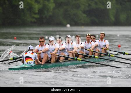 Lucerne, Suisse. 21 mai 2021. Allemagne Achter, Germanyachter, M8, Maenner, huit hommes, De droite: Hannes Ocik, Richard Schmidt, Malte Jakschik, Jakob Schneider, goalben Johannesen, OLAF Roggensac, Lauris Follert, Johannes Weissenfeld, Helmsman Martin Sauer (GER). Action.Race.coupe du monde d'aviron sur le rotsee à Lucerne, aviron, coupe du monde d'aviron, 21 mai 2021 crédit: dpa/Alay Live News Banque D'Images