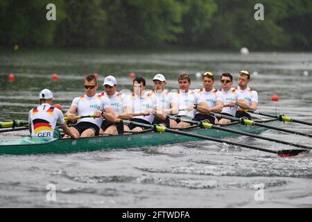 Lucerne, Suisse. 21 mai 2021. Allemagne Achter, Germanyachter, M8, Maenner, huit hommes, De droite: Hannes Ocik, Richard Schmidt, Malte Jakschik, Jakob Schneider, goalben Johannesen, OLAF Roggensac, Lauris Follert, Johannes Weissenfeld, Helmsman Martin Sauer (GER). Action.Race.coupe du monde d'aviron sur le rotsee à Lucerne, aviron, coupe du monde d'aviron, 21 mai 2021 crédit: dpa/Alay Live News Banque D'Images