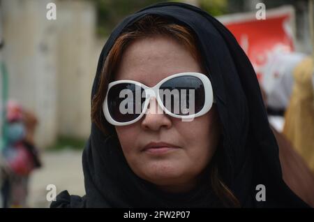 Peshawar, Pakistan. 20 mai 2021. Les partisans du TAJIR et de l'ANP musulmans du Pakistan participent à un rassemblement à Peshawar en faveur des Palestiniens. (Photo de Hussain Ali/Pacific Press/Sipa USA) crédit: SIPA USA/Alay Live News Banque D'Images