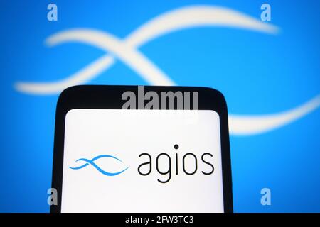 Ukraine. 21 mai 2021. Dans cette illustration, le logo Agios Pharmaceuticals est visible sur un smartphone et un écran de pc. (Photo de Pavlo Gonchar/SOPA Images/Sipa USA) crédit: SIPA USA/Alay Live News Banque D'Images