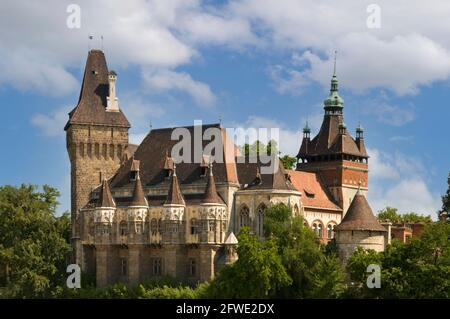 Le château de Vajdahunyad, Pest, Hongrie Banque D'Images