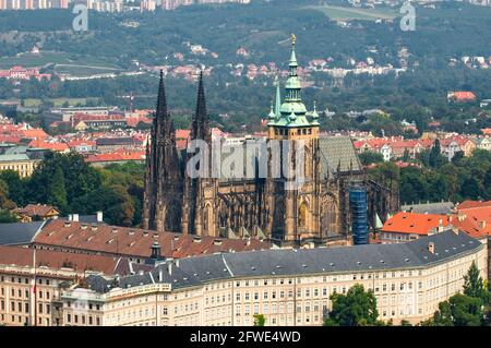 Cathédrale Saint-Vitus de la Tour Petrinsky, Prague, Tchéquie Banque D'Images