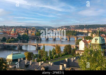 Ponts sur la Vltava, Prague, Tchéquie Banque D'Images