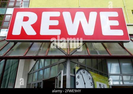 Supermarché Rewe à Charlottenburg, Berlin Banque D'Images