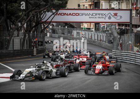 10 DAVID Hadrien, R-ace GP, action et 21 QUINN Alex, Arden lors de la 3e manche du Championnat régional d'Europe de Formule 2021 par Alpine à Monaco, du 21 au 23 mai 2021 - photo Florent Gooden / DPPI / LiveMedia Banque D'Images