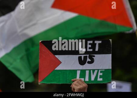 Dublin, Irlande. 22 mai 2021. Des manifestants pro-palestiniens ont été vus dans le centre-ville de Dublin lors d'un rassemblement pour la Palestine. Crédit : ASWphoto/Alamy Live News Banque D'Images