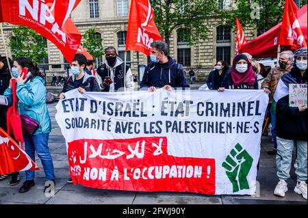 Paris, France. 22 mai 2021. Manifestation Pro Palestine à la place de la République à Paris, France, le 22 mai 2021. Photo Kelly Linsale /bePress photo Agency/ABACAPRESS.COM crédit: Abaca Press/Alay Live News Banque D'Images