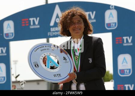 Turin, Italie. 23 mai 2021. Rita Guarino (entraîneur) pendant Juventus FC vs Inter - FC Internazionale, football italien série A Women Match à Turin, Italie, mai 23 2021 crédit: Independent photo Agency/Alay Live News Banque D'Images