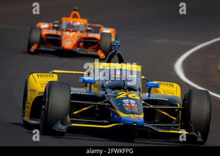 Indianapolis, Indiana, États-Unis. 20 mai 2021. COLTON HERTA (26), de Valence, Canada, pratique la 105e course de l'Indianapolis 500 au circuit automobile d'Indianapolis à Indianapolis, Indiana. Crédit : Brian Spurlock Grindstone Media/ASP/ZUMA Wire/Alay Live News Banque D'Images