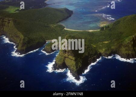 Vue aérienne du Mont Eliza et de la côte de Malabar, extrémité nord de l'île Lord Howe, Nouvelle-Galles du Sud, Australie Banque D'Images