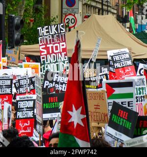 Londres Royaume-Uni - 05 22 2021 - Marche pro-palestinienne à Londres Banque D'Images