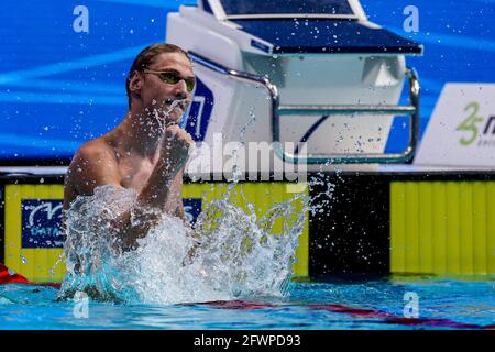 BUDAPEST, HONGRIE - 23 MAI : Ilya Borodin, de Russie, a remporté la médaille d'or à la finale individuelle Medley de Men 400m lors de la LEN European Aquatics C Banque D'Images