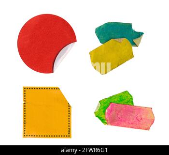jeu d'autocollants de prix adhésifs vierges, étiquettes de prix multicolores, avec espace de copie gratuit, isolés sur fond blanc Banque D'Images