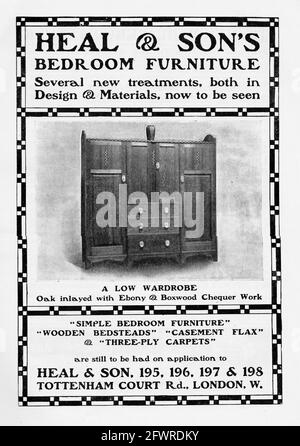 « Meubles de chambre de Heal & Sons ». 1902 publicité pour les meubles de style Arts & Crafts par Heal & Sons, Tottenham court Rd., Londres. Banque D'Images