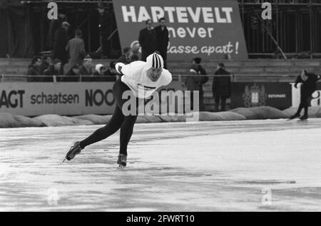 Championnats hollandais de patinage au Deventer. Peter Nottet], 26 décembre 1965, patinage, sports, Pays-Bas, Agence de presse du XXe siècle photo, nouvelles à retenir, documentaire, photographie historique 1945-1990, histoires visuelles, L'histoire humaine du XXe siècle, immortaliser des moments dans le temps Banque D'Images