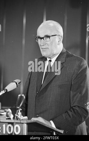Assemblée générale de l'Association néerlandaise de construction routière Président ir. Prins lors du discours d'ouverture (titre), 31 janvier 1967, réunions, associations, présidents, pays-Bas, Agence de presse du XXe siècle photo, nouvelles à retenir, documentaire, photographie historique 1945-1990, histoires visuelles, L'histoire humaine du XXe siècle, immortaliser des moments dans le temps Banque D'Images