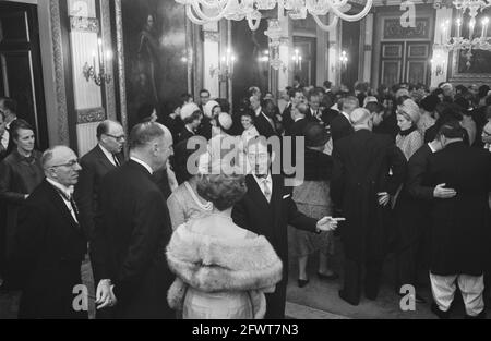 Réception du nouvel an Ministre LUNs à Treveszaal la Haye vue d'ensemble, 2 janvier 1969, Réceptions du nouvel an, Ministres, Aperçus, pays-Bas, Agence de presse du XXe siècle photo, nouvelles à retenir, documentaire, photographie historique 1945-1990, histoires visuelles, L'histoire humaine du XXe siècle, immortaliser des moments dans le temps Banque D'Images