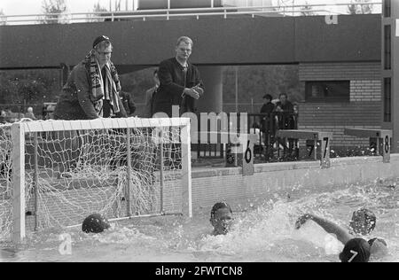 Water polo pays-Bas contre la Russie, moments de jeu, 30 avril 1967, WATER POLO, Pays-Bas, Agence de presse du XXe siècle photo, nouvelles à retenir, documentaire, photographie historique 1945-1990, histoires visuelles, L'histoire humaine du XXe siècle, immortaliser des moments dans le temps Banque D'Images