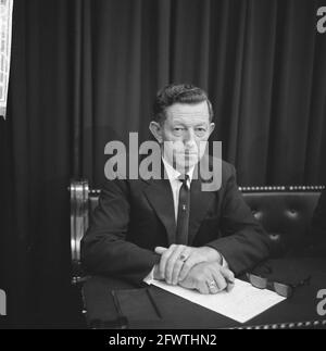 Diffusion et note de télévision à la Chambre basse, Koekoek (kop), 7 juillet 1965, politique, Pays-Bas, Agence de presse du XXe siècle photo, nouvelles à retenir, documentaire, photographie historique 1945-1990, histoires visuelles, L'histoire humaine du XXe siècle, immortaliser des moments dans le temps Banque D'Images