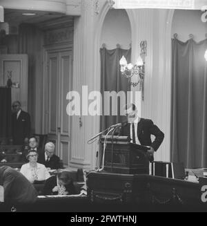 Diffusion et note de télévision à la Chambre basse, Koekoek, 7 juillet 1965, politique, Pays-Bas, Agence de presse du XXe siècle photo, nouvelles à retenir, documentaire, photographie historique 1945-1990, histoires visuelles, L'histoire humaine du XXe siècle, immortaliser des moments dans le temps Banque D'Images