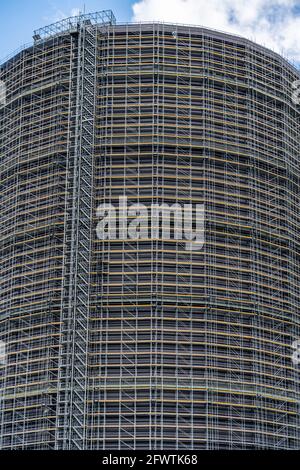 Rénovation du Gasomètre Oberhausen, travaux de protection contre la corrosion, échafaudage, Oberhausen, NRW, Allemagne Banque D'Images