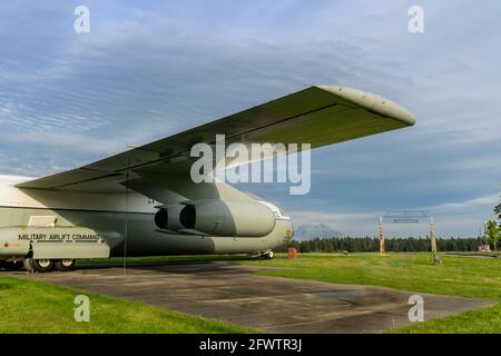 Air Force C-141 sur son dernier lieu de repos McChord AFB, Washington Banque D'Images