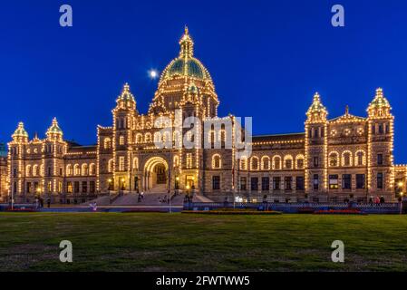 Vue de nuit des édifices du Parlement de la Colombie-Britannique, Victoria (Colombie-Britannique), Canada Banque D'Images