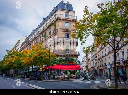 Paris, France, FEV 2020, vue sur le restaurant la Favorite'a dans le 4ème arrondissement de la capitale Banque D'Images