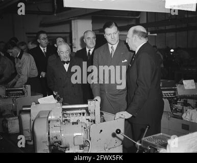 Ouverture de la fabrique de haricots BofA Ministre Van de Brink, 3 février 1950, ouvertures, pays-Bas, agence de presse du xxe siècle photo, nouvelles à retenir, documentaire, photographie historique 1945-1990, histoires visuelles, L'histoire humaine du XXe siècle, immortaliser des moments dans le temps Banque D'Images
