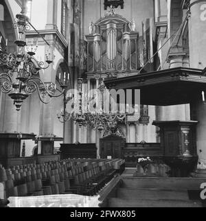 Amsterdam. Intérieur de l'Westerkerk avec le grand orgue et la chaire, 2 septembre 1965, baroque, intérieur, bâtiments de l'église, couronnes légères, organes, pulfosses, renaissance, Columns, pays-Bas, agence de presse du XXe siècle photo, news to Remember, documentaire, photographie historique 1945-1990, histoires visuelles, L'histoire humaine du XXe siècle, immortaliser des moments dans le temps Banque D'Images