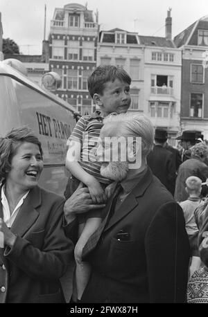 Amsterdam sweetheart 1962 ( Ronnie Hazebos (6), 17 juin 1962, pays-Bas, agence de presse du XXe siècle photo, news to Remember, documentaire, photographie historique 1945-1990, histoires visuelles, L'histoire humaine du XXe siècle, immortaliser des moments dans le temps Banque D'Images