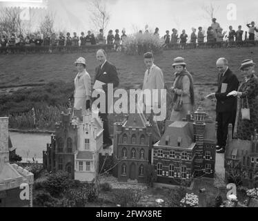 Ouverture de Madurodam par M. le ministre des Affaires étrangères. J. M. A. N. LUNs, 6 avril 1960, ouvertures, pays-Bas, agence de presse du xxe siècle photo, nouvelles à retenir, documentaire, photographie historique 1945-1990, histoires visuelles, L'histoire humaine du XXe siècle, immortaliser des moments dans le temps Banque D'Images