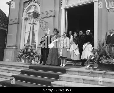 États d'ouverture général . Royal Family huis Ten Bosch, 16 septembre 1956, Royal Family, ouvertures, Pays-Bas, Agence de presse du XXe siècle photo, nouvelles à retenir, documentaire, photographie historique 1945-1990, histoires visuelles, L'histoire humaine du XXe siècle, immortaliser des moments dans le temps Banque D'Images