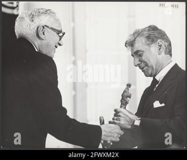 Cérémonies de remise de prix, musiciens, Idenburg, [...], septembre 20, 1968, musiciens, cérémonies de remise de prix, pays-Bas, Agence de presse du XXe siècle photo, nouvelles Banque D'Images