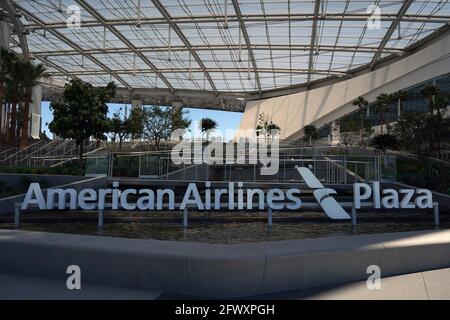 Une vue générale de l'American Airlines Plaza atf SOFI Stadium, le lundi 24 mai 2021, à Inglewood, Calif. Le lieu est le domicile des Los Angeles Rams a Banque D'Images