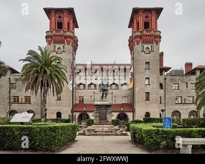 Entrée principale de l'hôtel Alcazar et du musée Lightner à St Augustine, Floride, États-Unis. Banque D'Images