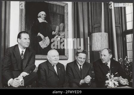 Série 081-0761, 081-0766 visite de la chancelière allemande aux pays-Bas, 2 mars 1964, visites, entretiens, premiers ministres, pays-Bas, Agence de presse du XXe siècle photo, nouvelles à retenir, documentaire, photographie historique 1945-1990, histoires visuelles, L'histoire humaine du XXe siècle, immortaliser des moments dans le temps Banque D'Images