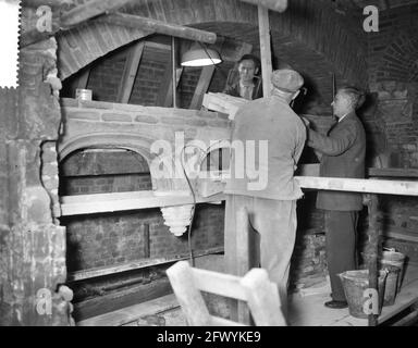 Restauration ancienne église à Amsterdam, restauration de la chapelle du Saint-Sépulcre, 3 avril 1959, KERK, RESTAURATION, pays-Bas, agence de presse du xxe siècle photo, nouvelles à retenir, documentaire, photographie historique 1945-1990, histoires visuelles, L'histoire humaine du XXe siècle, immortaliser des moments dans le temps Banque D'Images